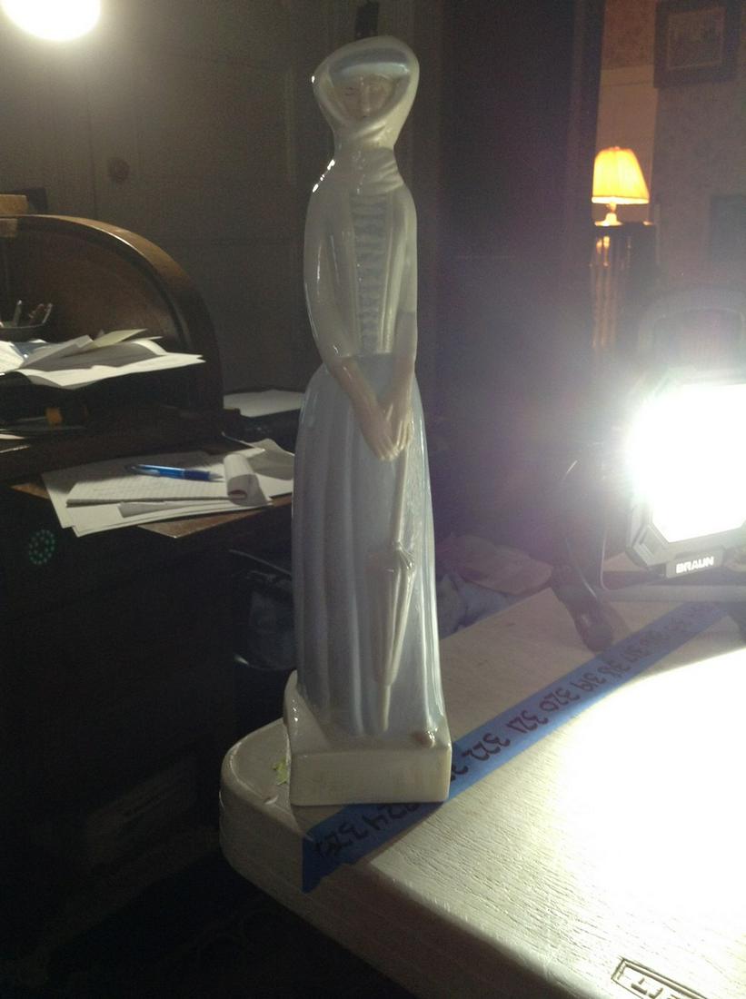 vintage lladro statue (1 of 1)