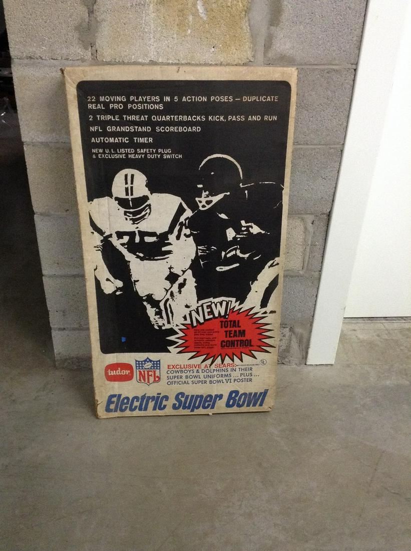 Complete Tudor NFL Super Bowl Cowboys and Dolphins: Complete Tudor NFL Super Bowl Cowboys and Dolphins