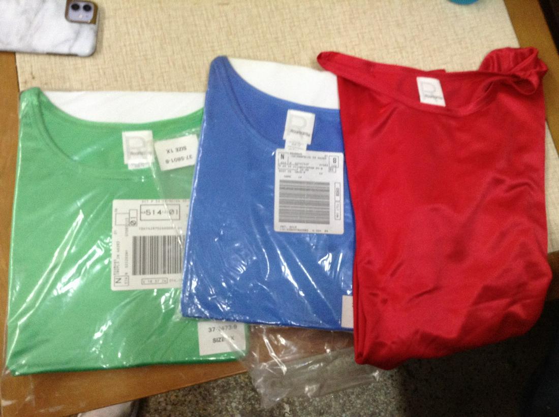 Three Ladies Blouses Size X (1 of 1)