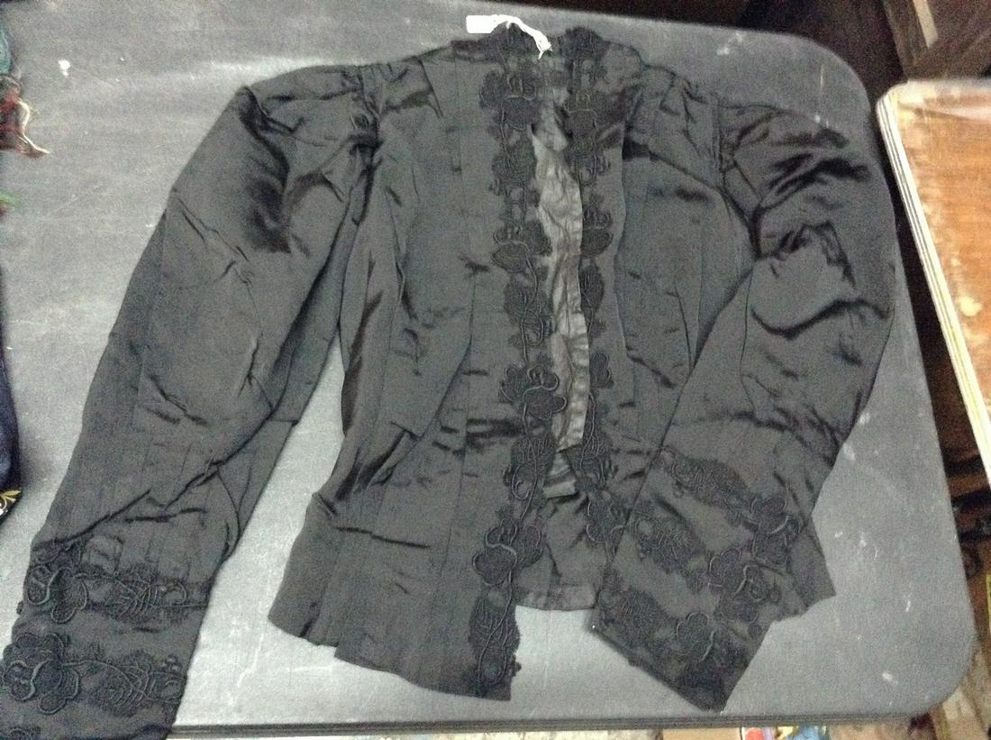 Newark Museum Black Silk Jacket Size Small (1 of 1)