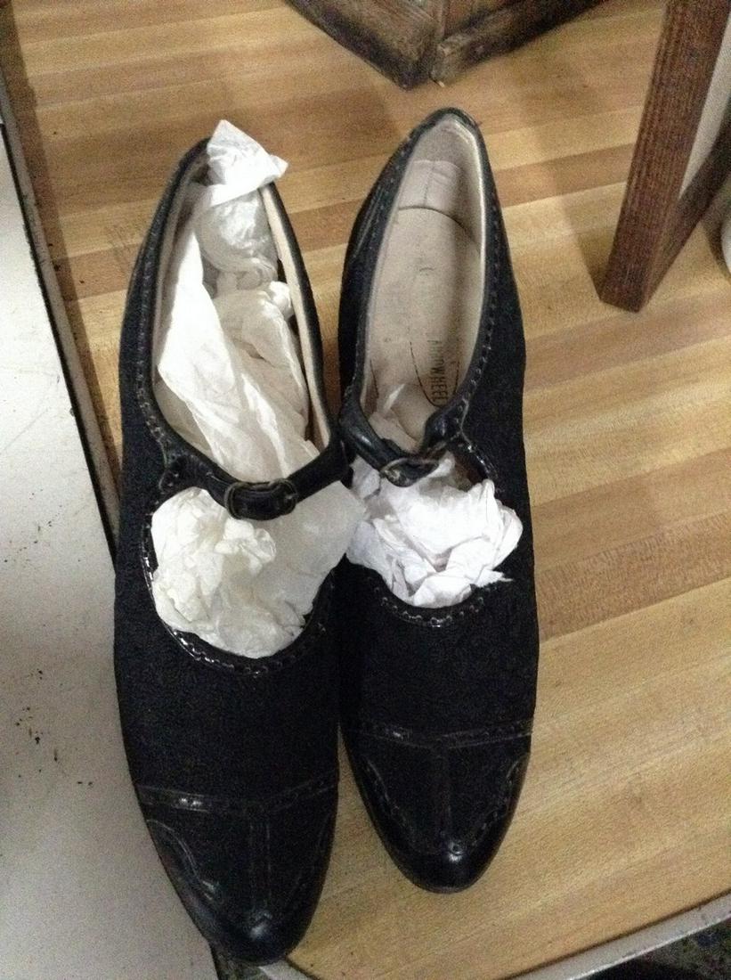 Newark Museum Pair of Vintage Ladies Shoes (1 of 1)