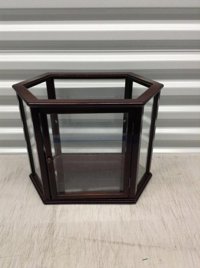 Octagon display case (1 of 1)