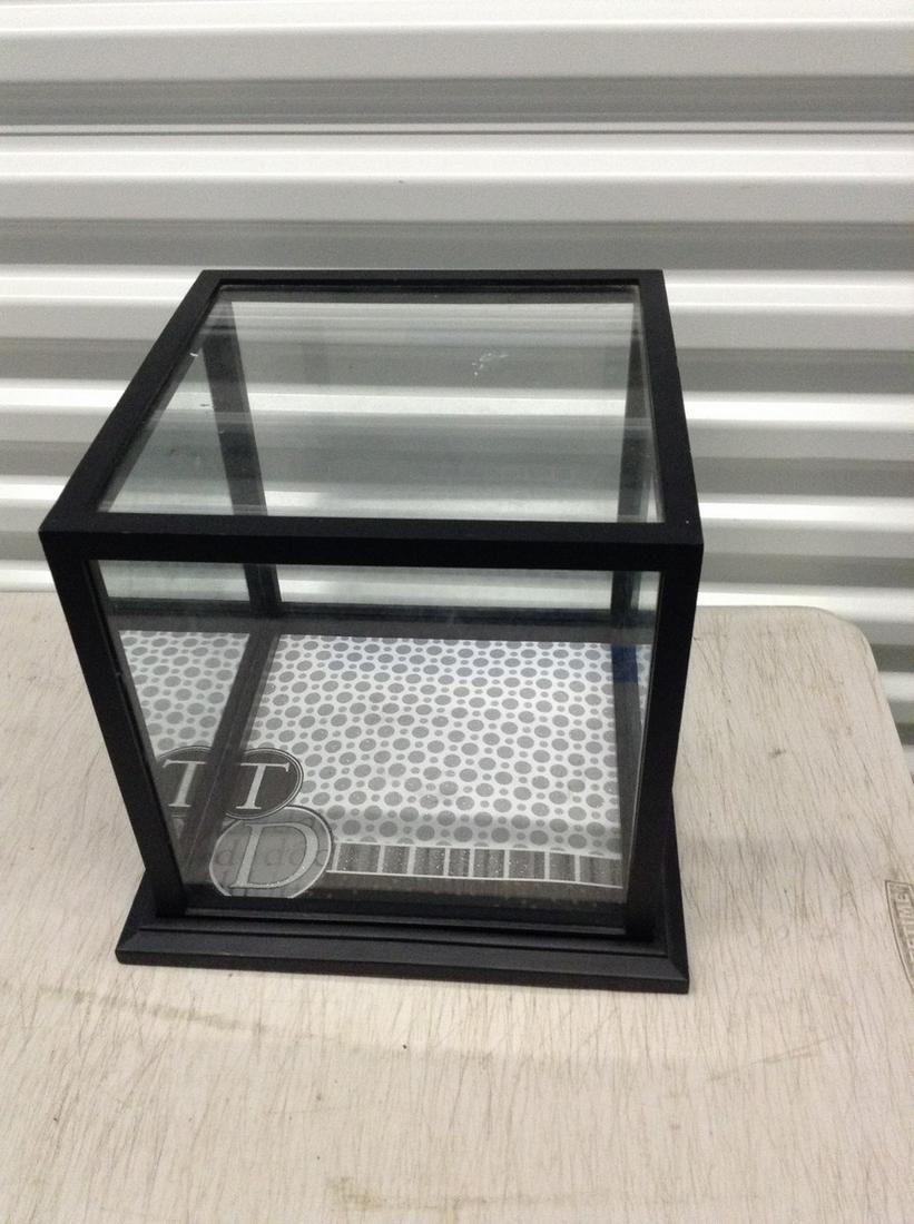 Two piece display case (1 of 1)