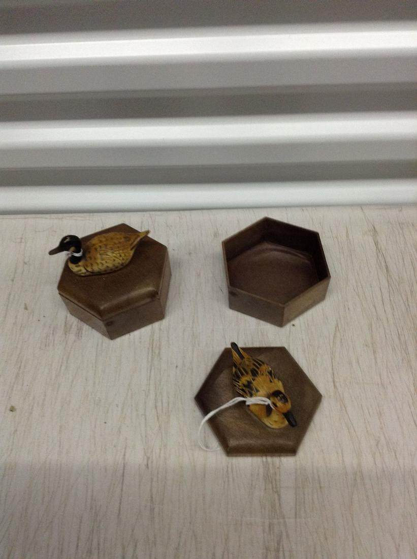 Set of duck dresser trinket boxes: Set of duck dresser trinket boxes