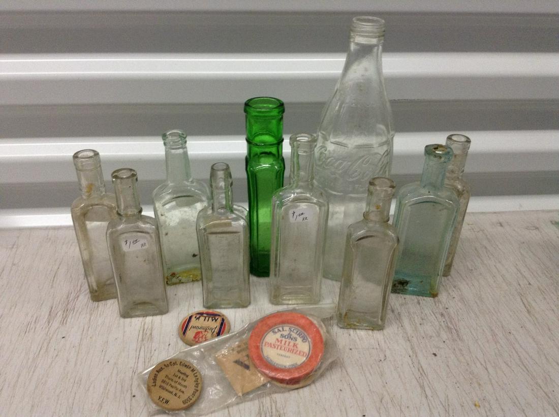 Lot of Vintage Bottles and more: Lot of Vintage Bottles and more