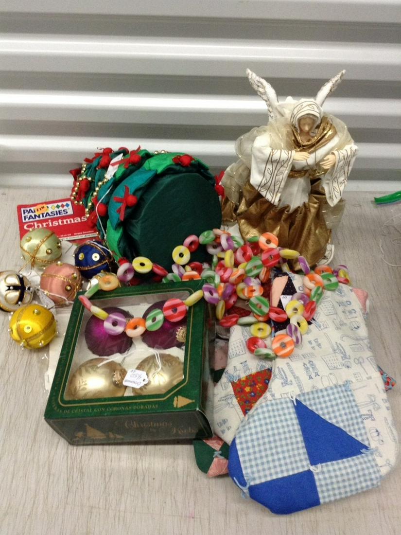 Various Christmas Items (1 of 1)