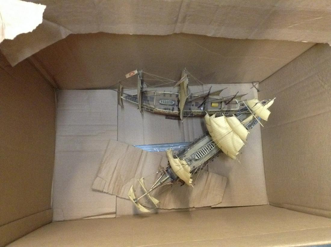 box of vintage built ship models: box of vintage built ship models