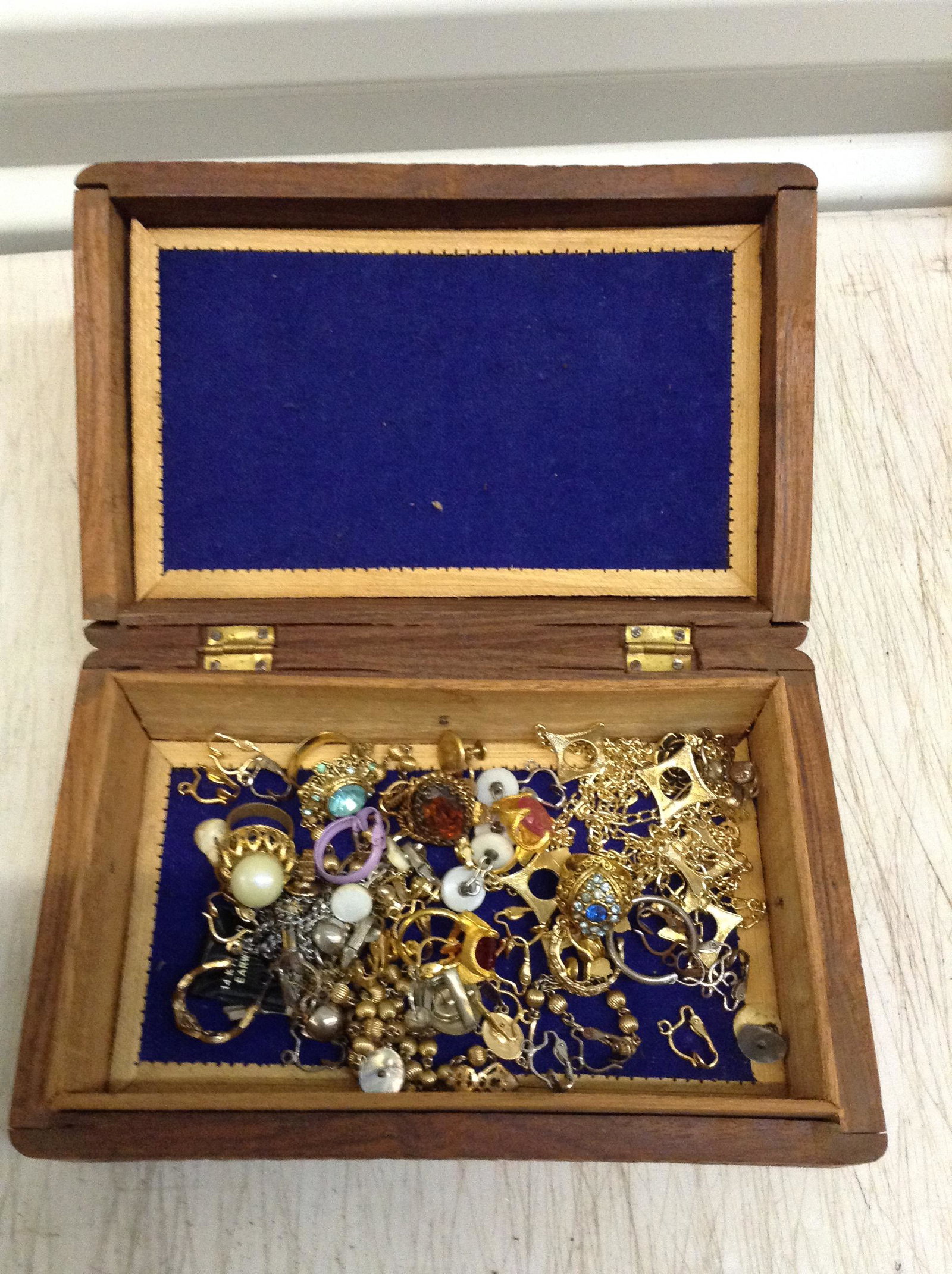 Jewelry box full of costume jewelry: Jewelry box full of costume jewelry