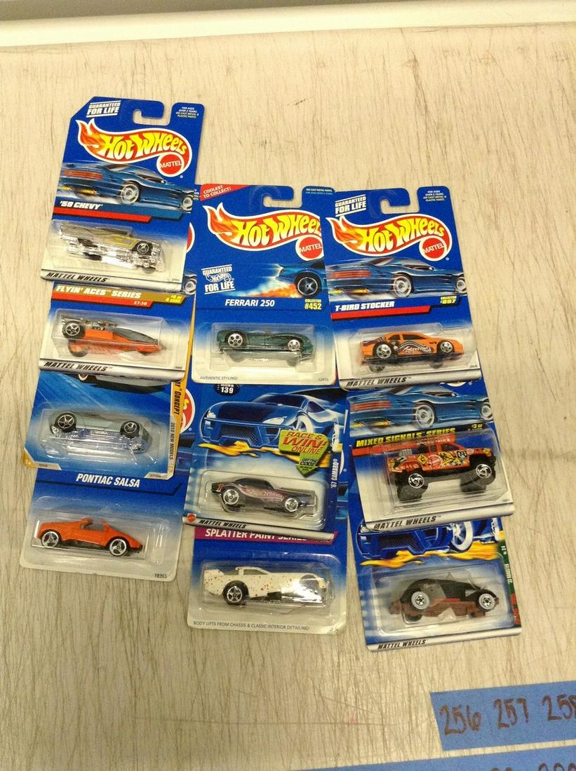 Lot of 10 Hot Wheels Cars: Lot of 10 Hot Wheels Cars