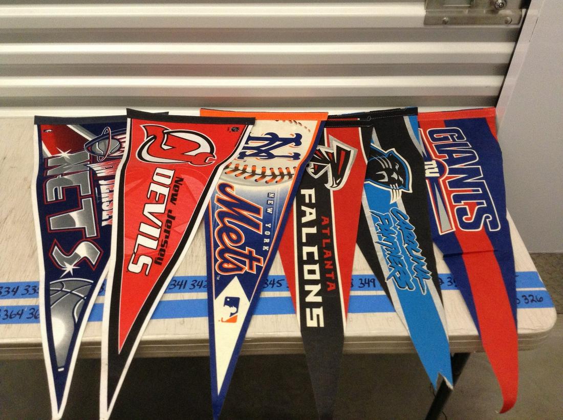 Large lot of various sports pennants: Large lot of various sports pennants