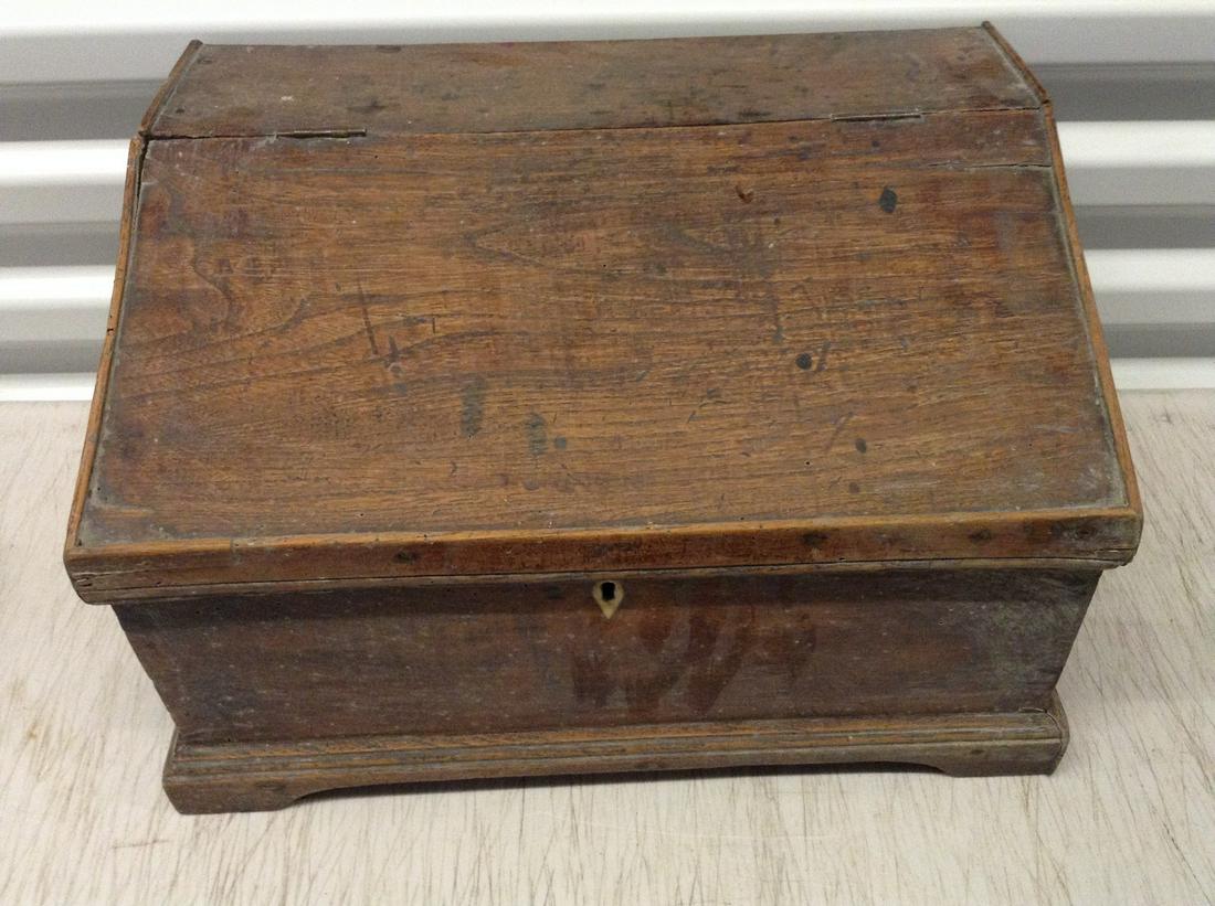 Wooden Bread Bin (1 of 1)