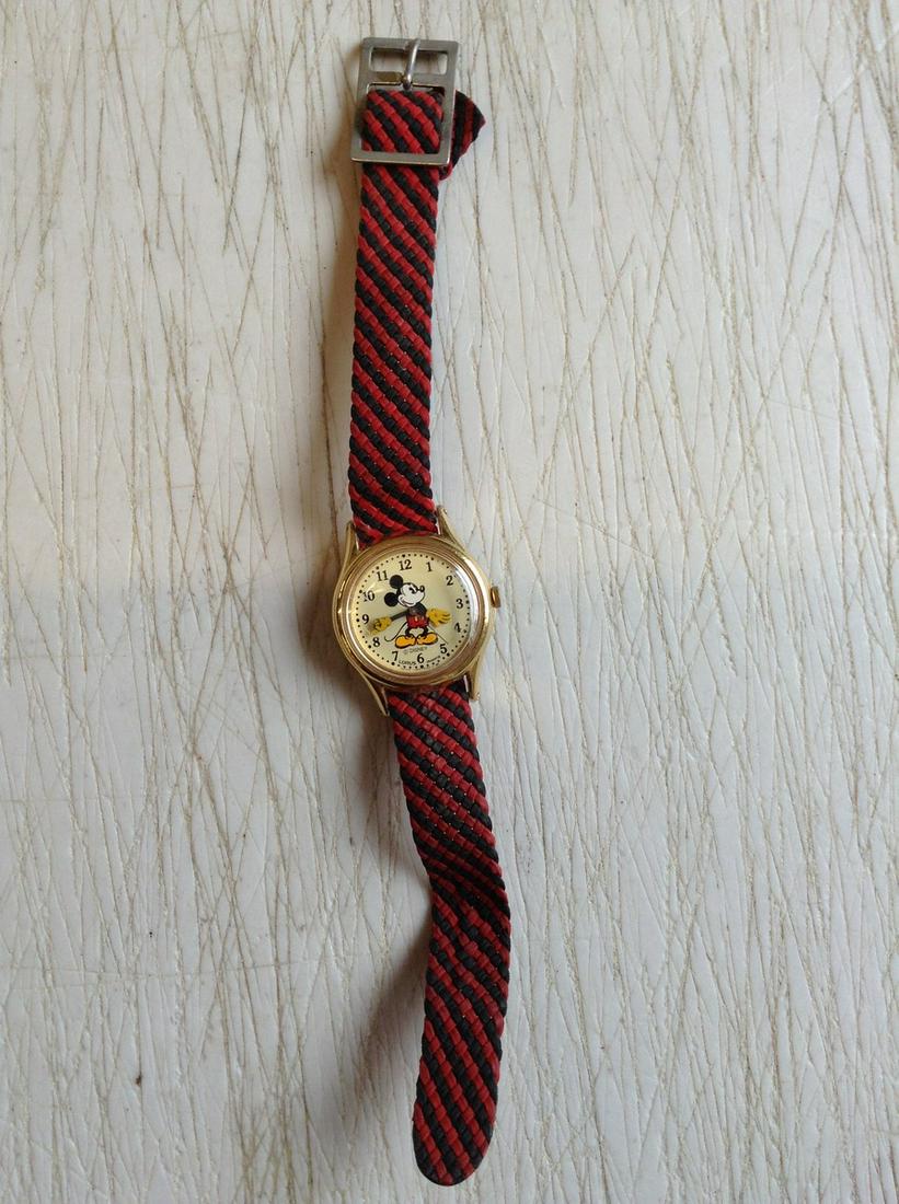 Vintage Mickey Mouse Wrist Watch by Lorus: Vintage Mickey Mouse Wrist Watch by Lorus