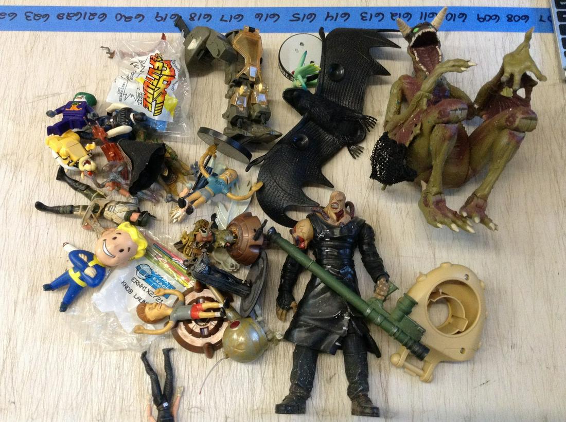 Lot of Various Vintage Figures (1 of 1)