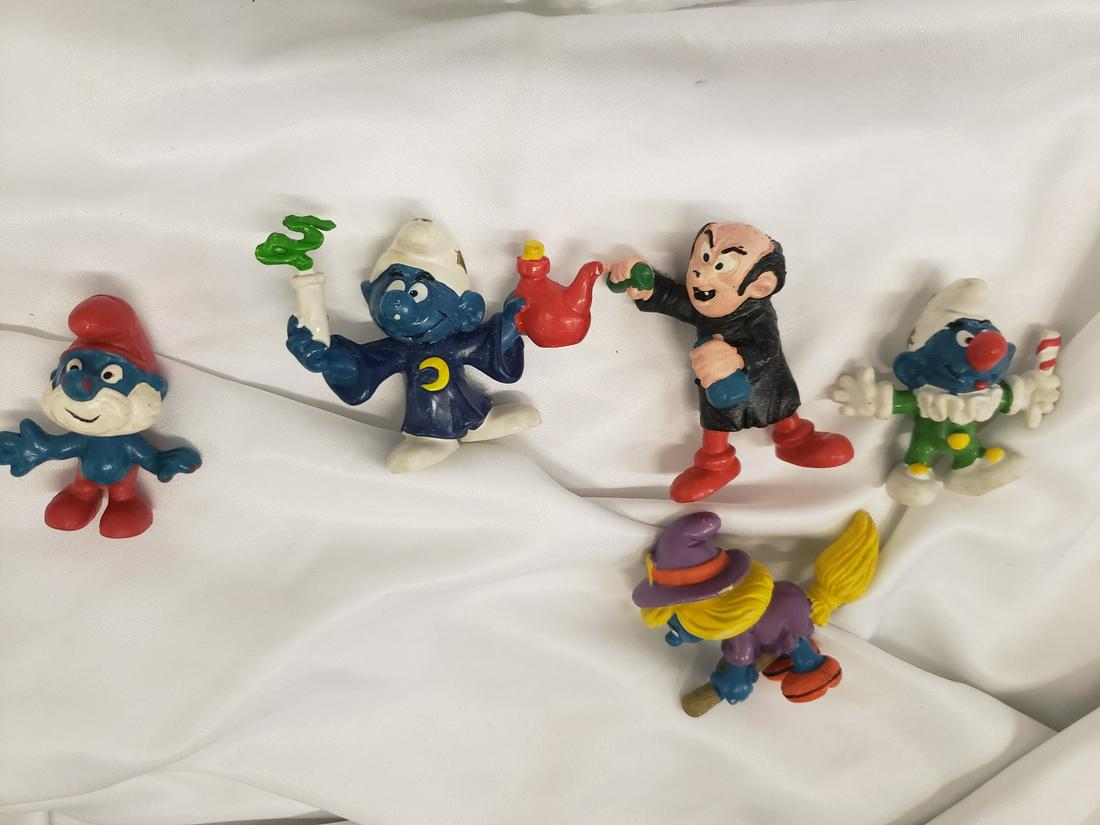 Lot of smurf figures from 70's and 80's (1 of 1)
