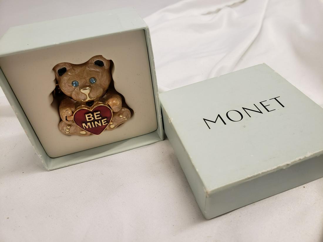 Vintage enameled Monet bear in box: Vintage enameled Monet bear in box