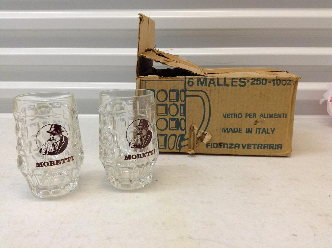 Set of 6 Made in Italy Moretti beer mugs in the box: Set of 6 Made in Italy Moretti beer mugs in the box