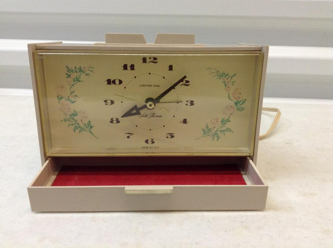 Vintage Seth Thomas Floral clock with jewelry drawer: Vintage Seth Thomas Floral clock with jewelry drawer