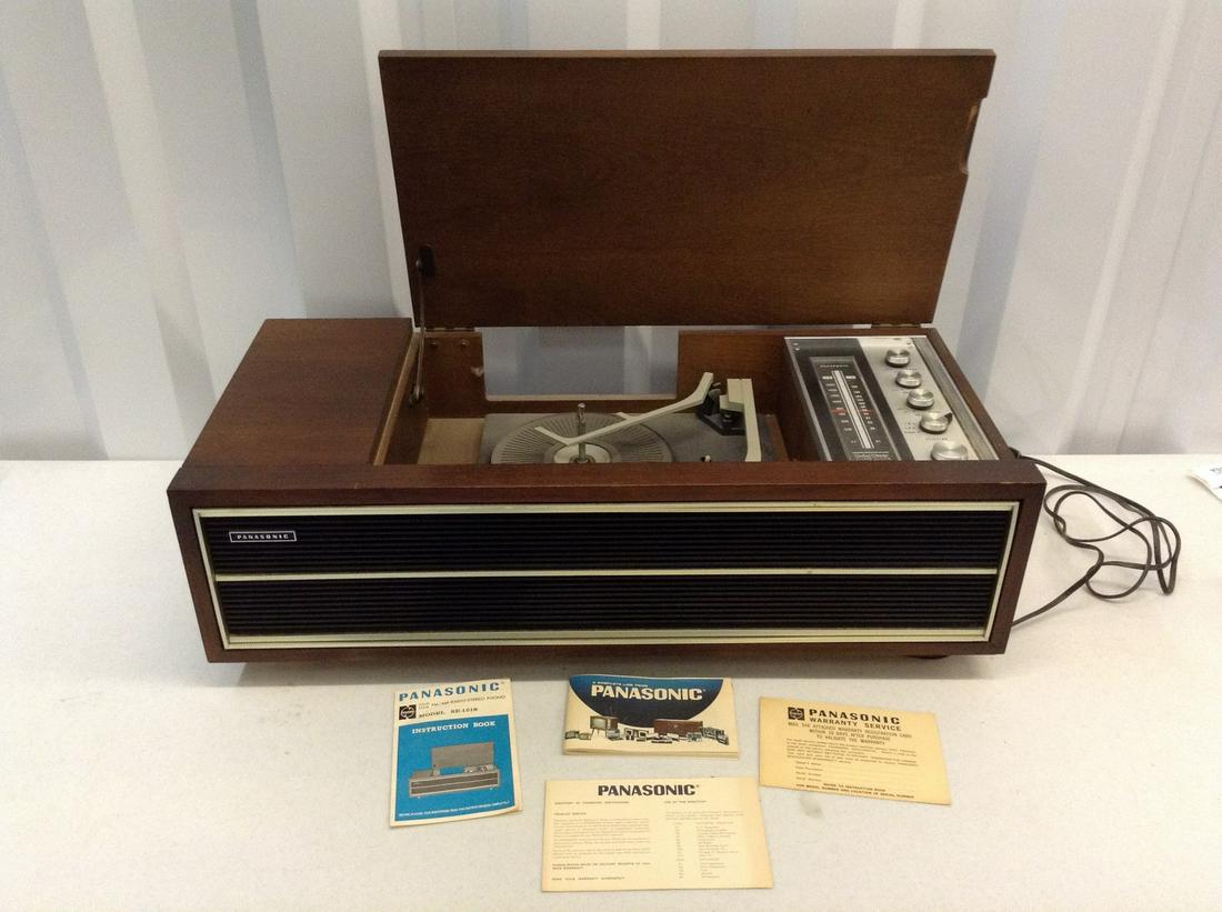 Panasonic solid state stereo (1 of 1)