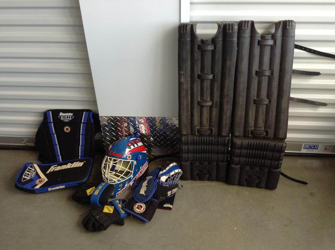 Lot of hockey equipment: Lot of hockey equipment