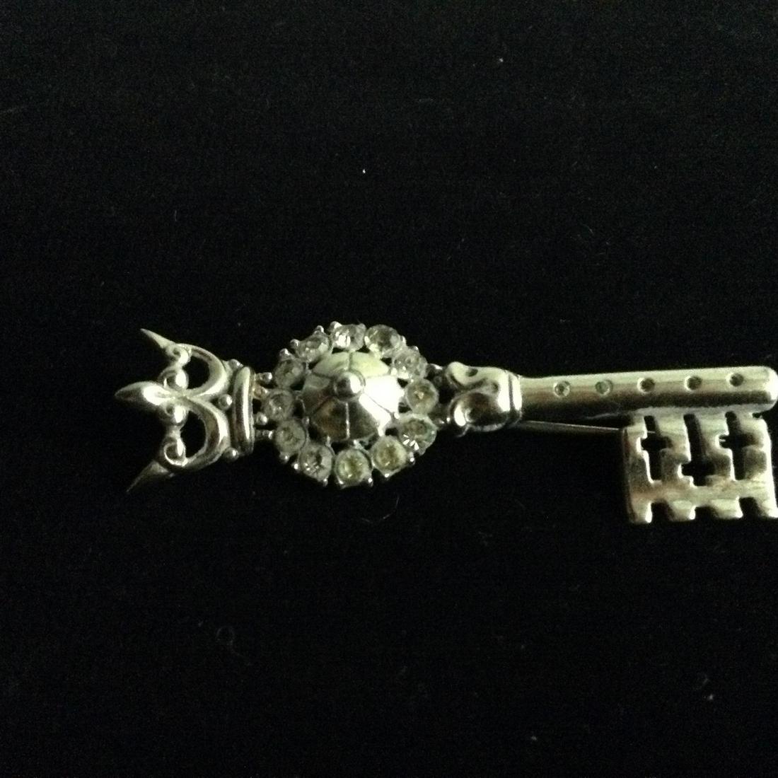 Vintage Trifari Alfred Philippe Sterling Silver and: Vintage Trifari Alfred Philippe Sterling Silver and Rhinestone "Key" Brooch with Crown