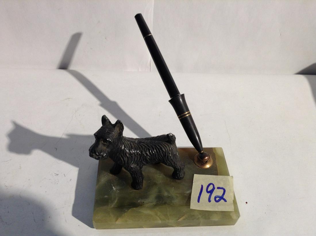 marble base pen with scotty dog (1 of 1)
