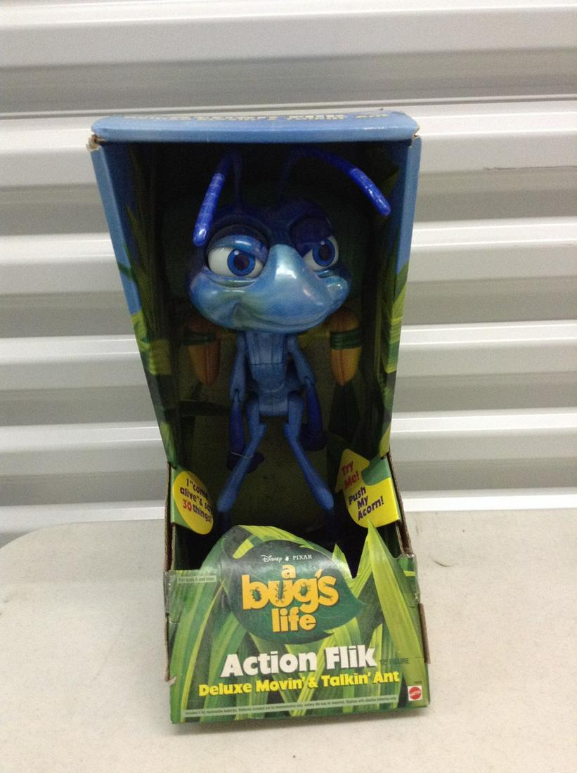A Bug's Life Deluxe Movin Talking Ant NIB: A Bug's Life Deluxe Movin Talking Ant NIB