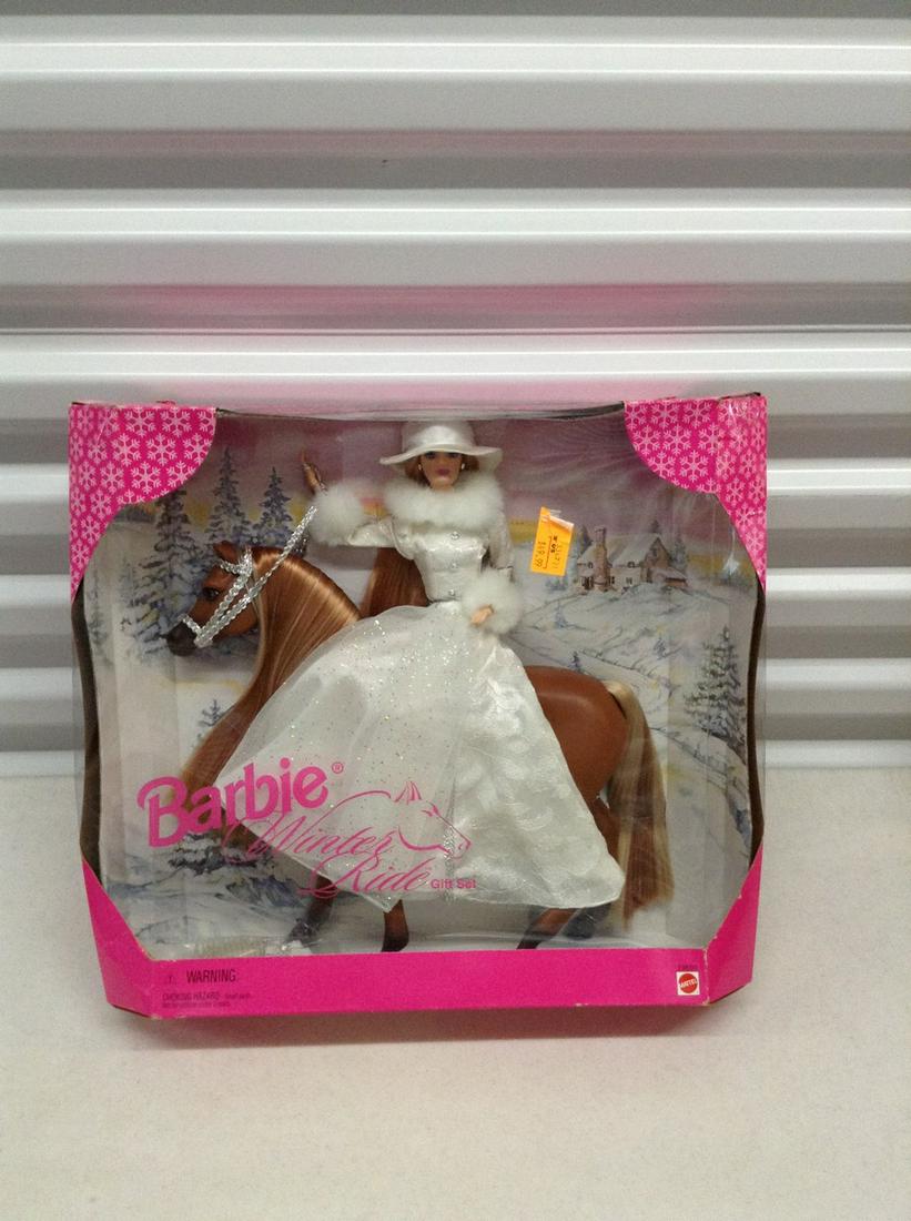 Barbie Winter Ride Gift Set NIB: Barbie Winter Ride Gift Set NIB