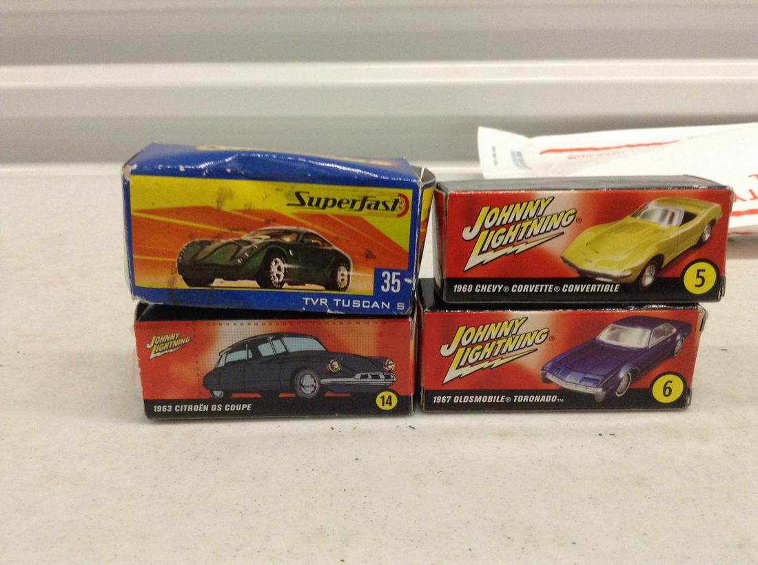 Johnny Lighting and Other Cards in Boxes: Johnny Lighting and Other Cards in Boxes
