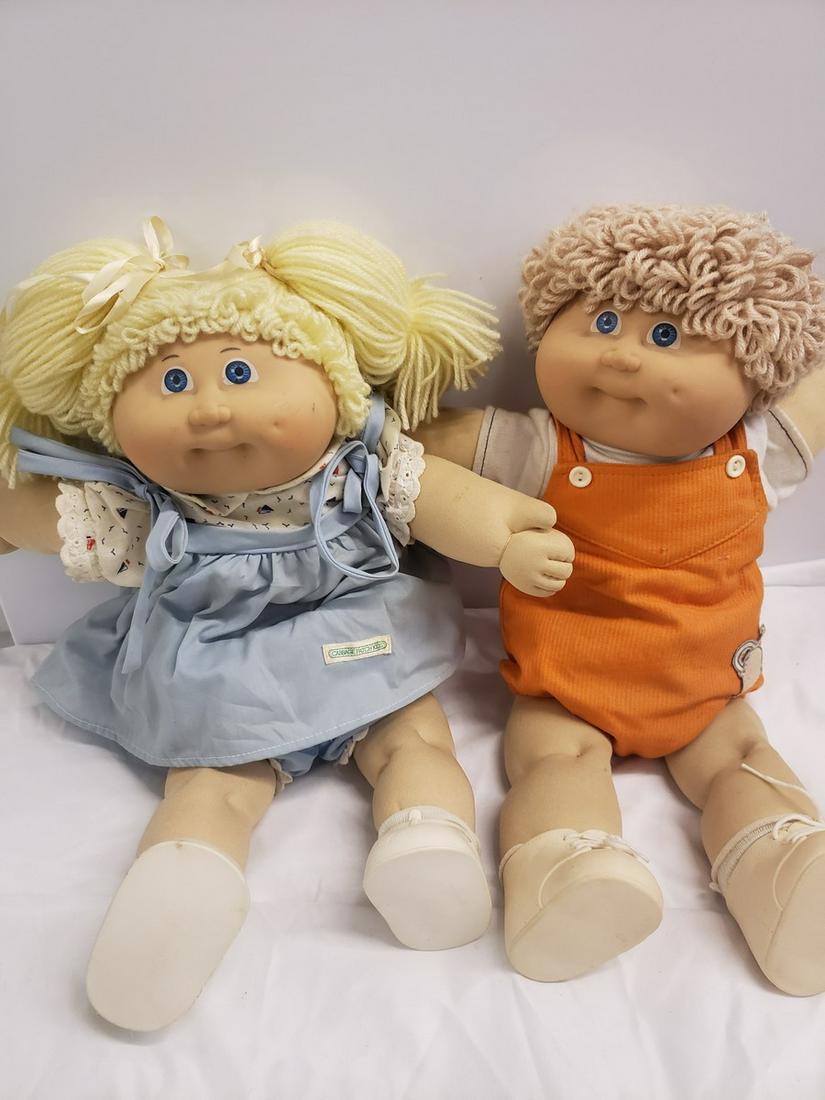 Two vintage cabbage patch dolls (1 of 1)