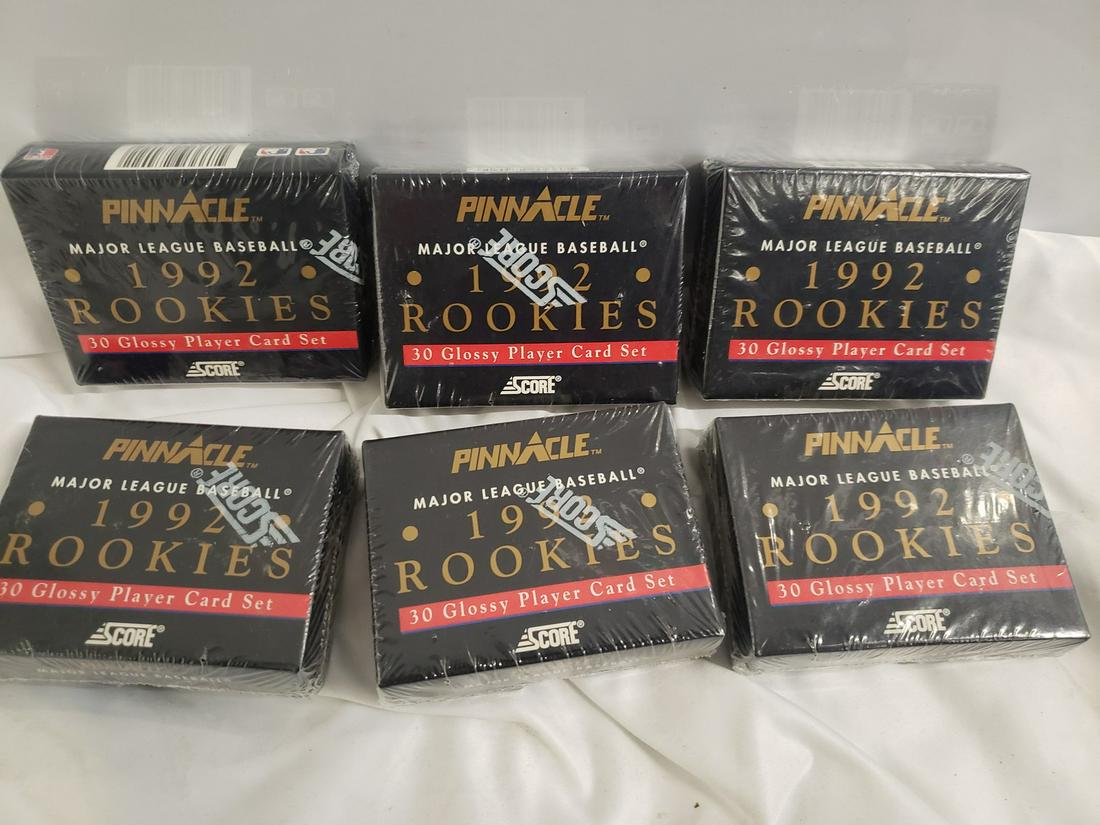 Lot of 1992 Pinnacle sealed baseball cards (1 of 1)