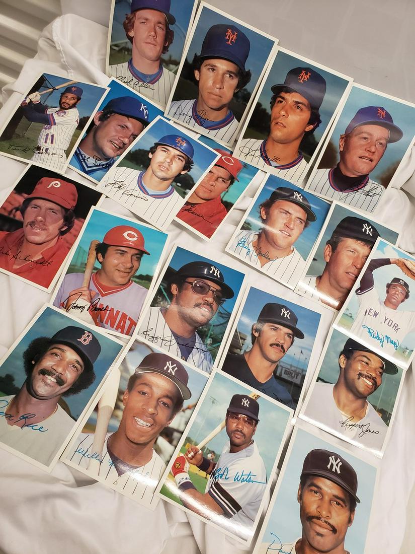 Lot of 1981 Topps large baseball cards (1 of 1)