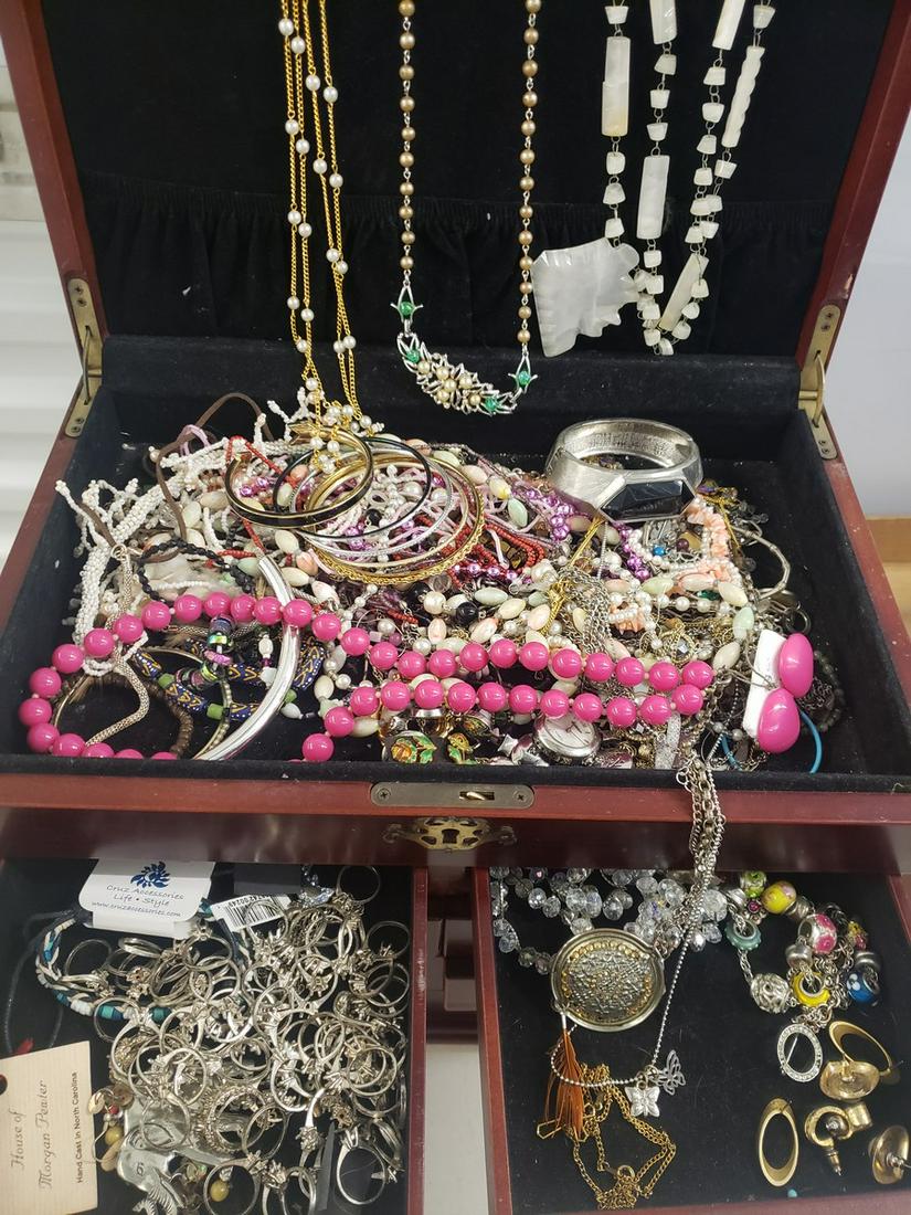 Jewelry box full of vintage/costume jewelry - jewelry: Jewelry box full of vintage/costume jewelry - jewelry box not included