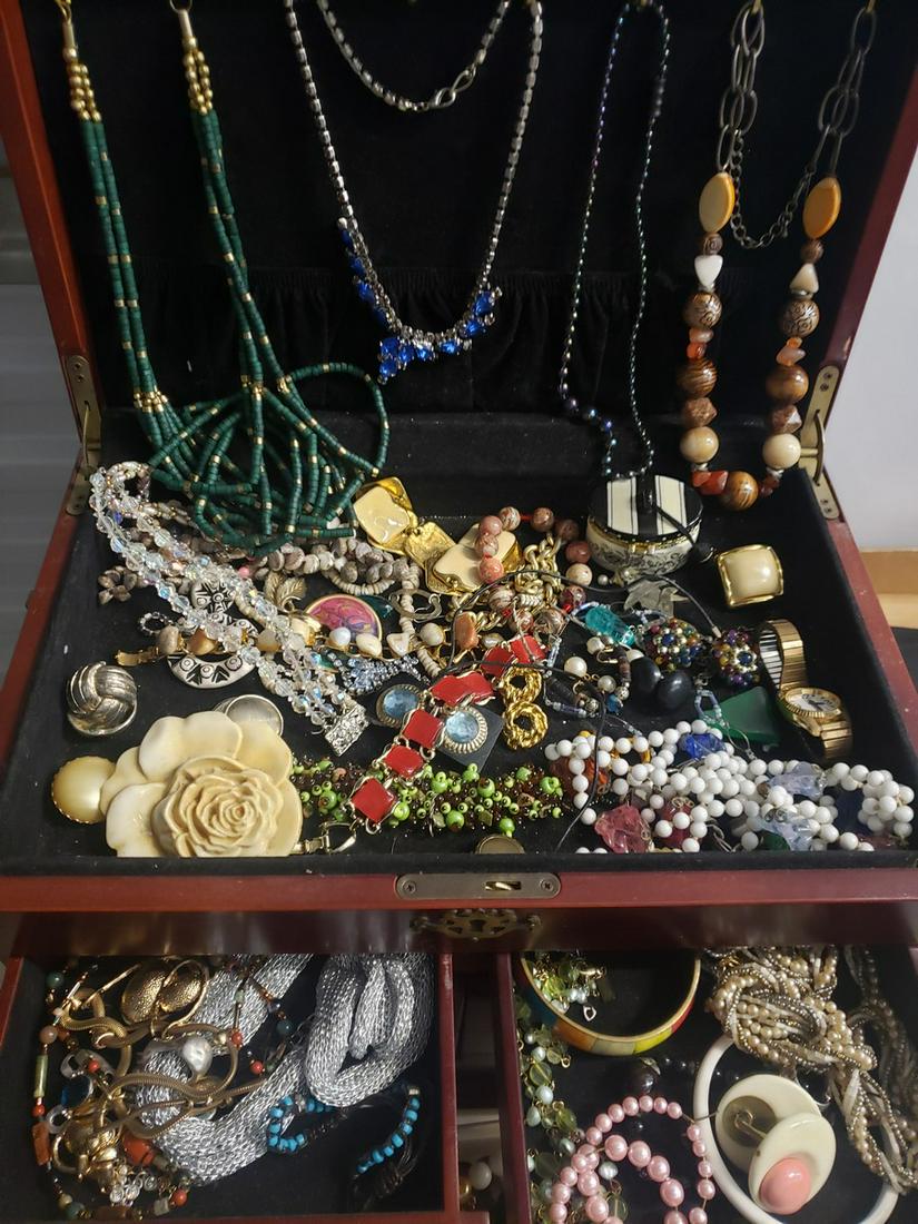 Jewelry box full of vintage/costume jewelry - jewelry: Jewelry box full of vintage/costume jewelry - jewelry box not included