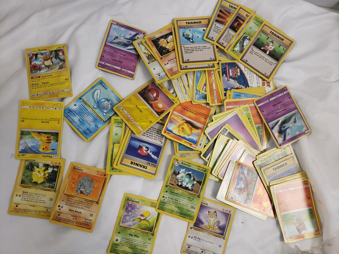 Lot of Pokemon cards - foil and non foil (1 of 1)