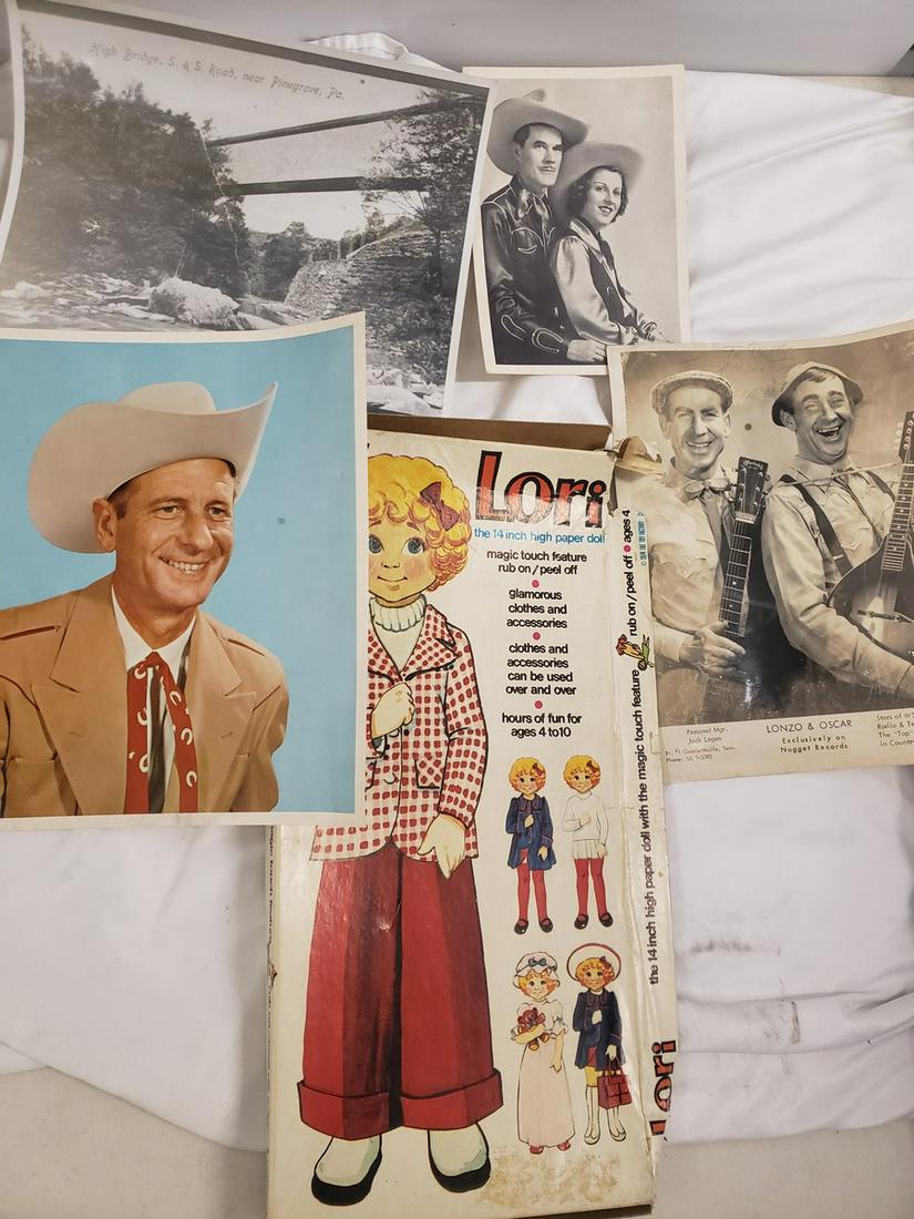 Lot of vintage ephemera: Lot of vintage ephemera