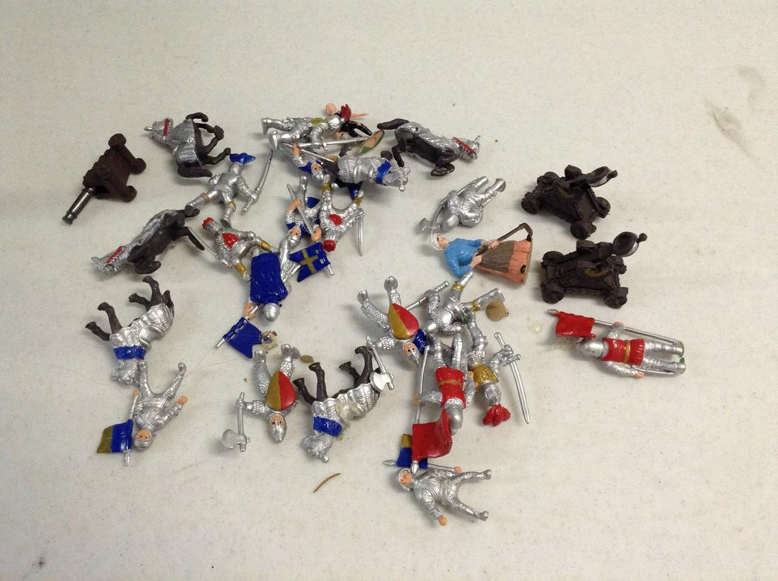 Lot of Medieval warriors (1 of 1)