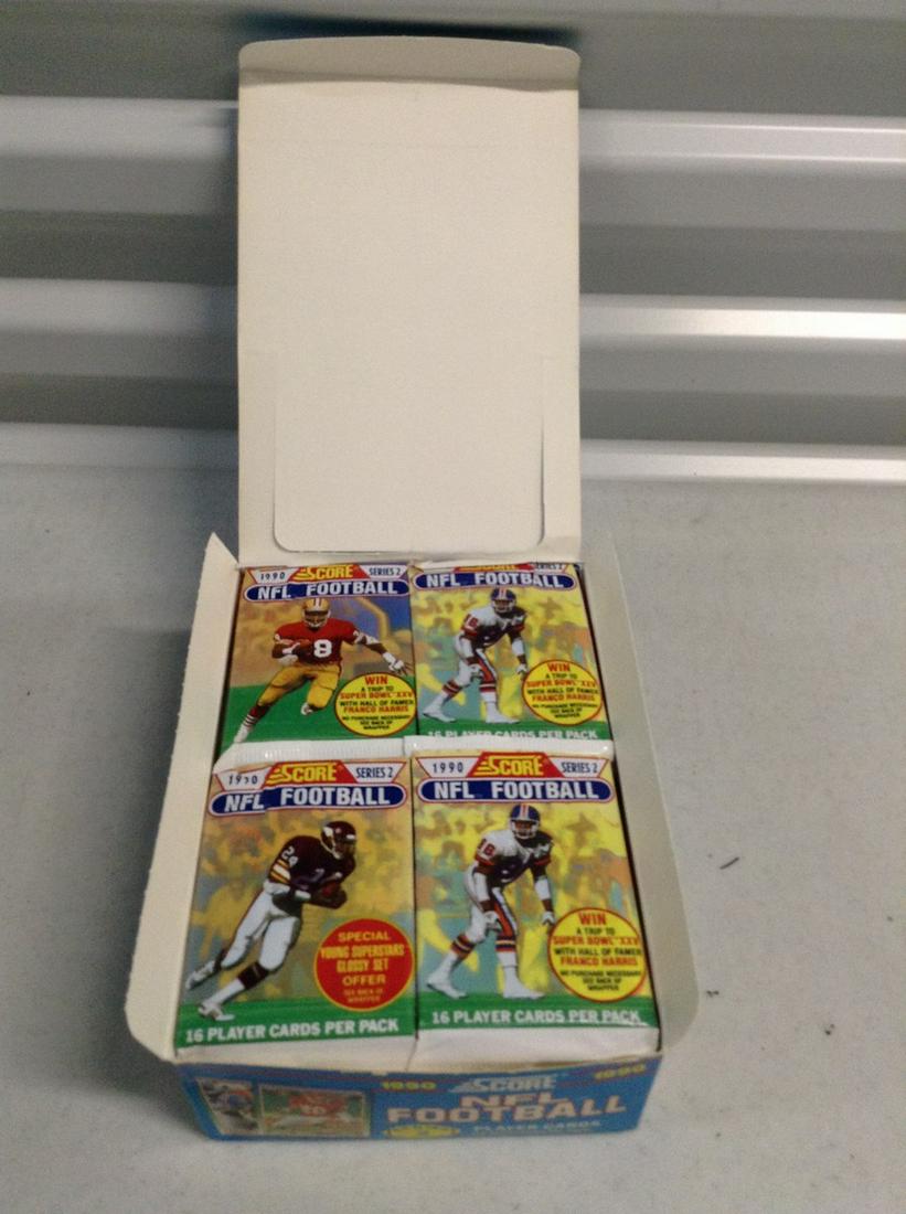 1990 Score Football wax packs complete box: 1990 Score Football wax packs complete box
