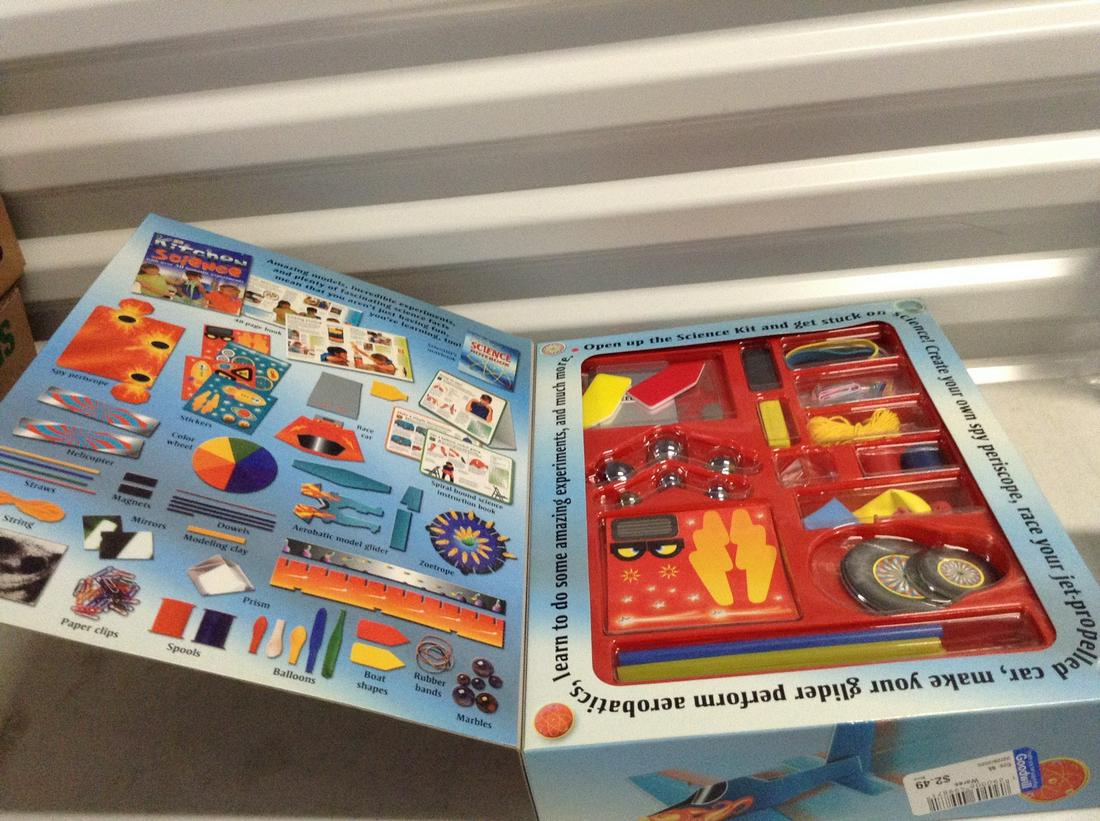 Sealed Science Kit (1 of 1)