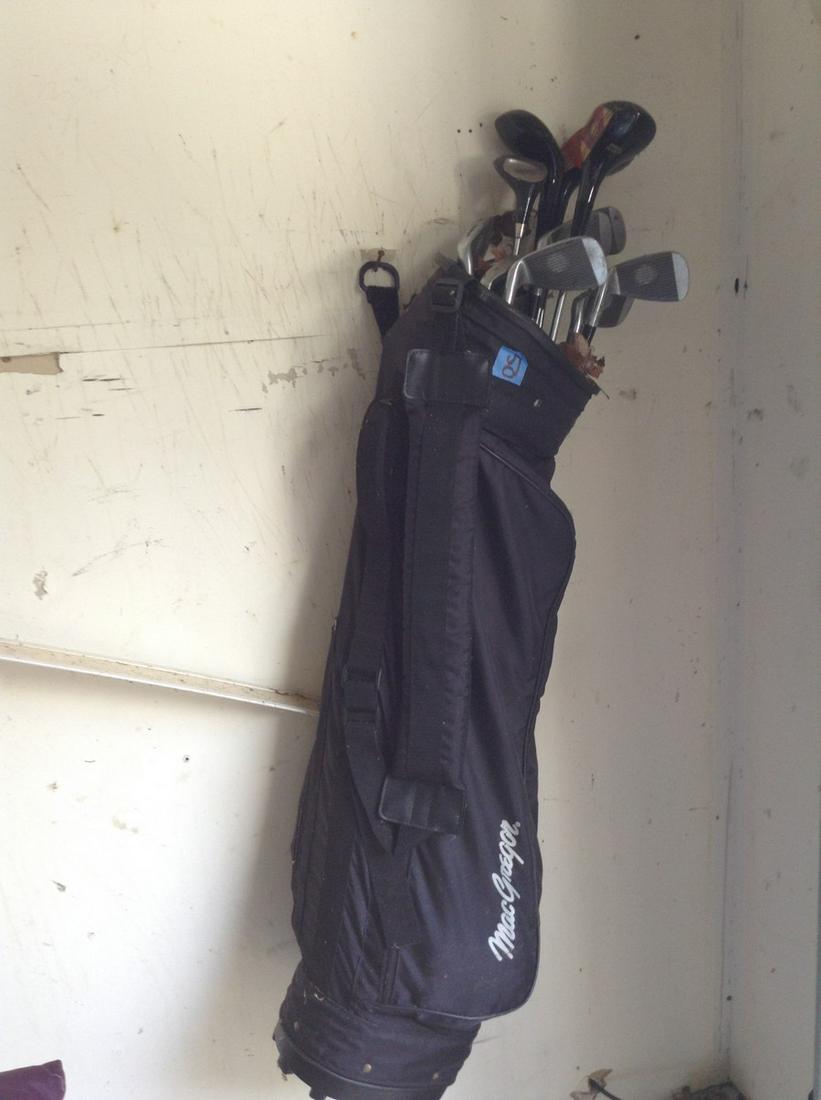 Various golf clubs: Various golf clubs