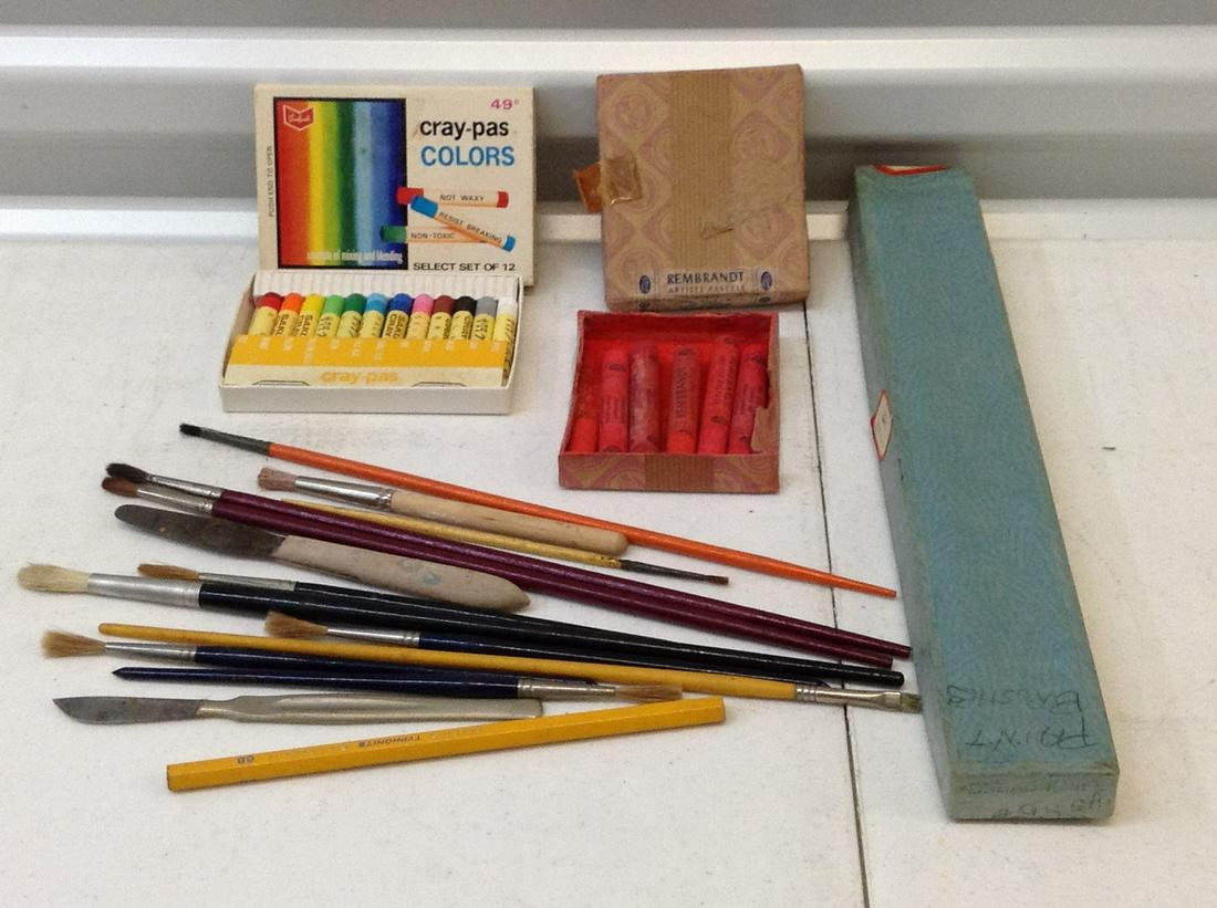 Vintage art supplies: Vintage art supplies