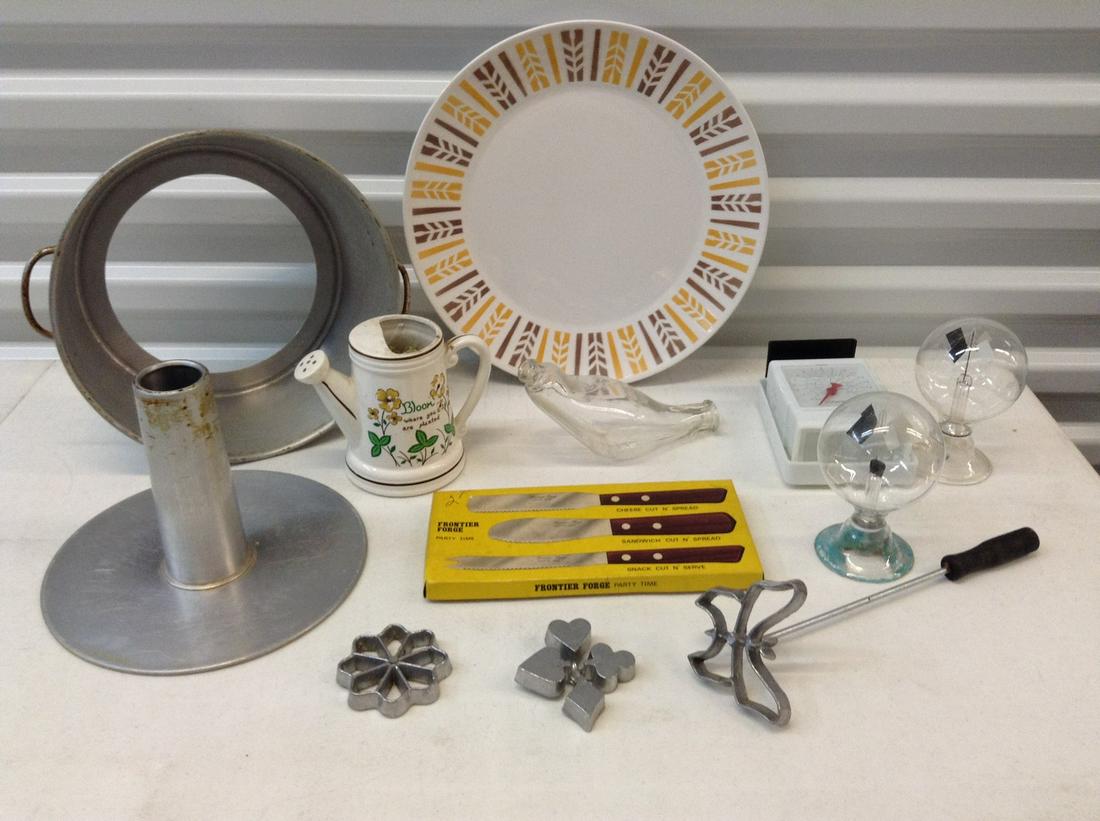 Ironstone platter, vintage knife set and other vintage: Ironstone platter, vintage knife set and other vintage kitchen