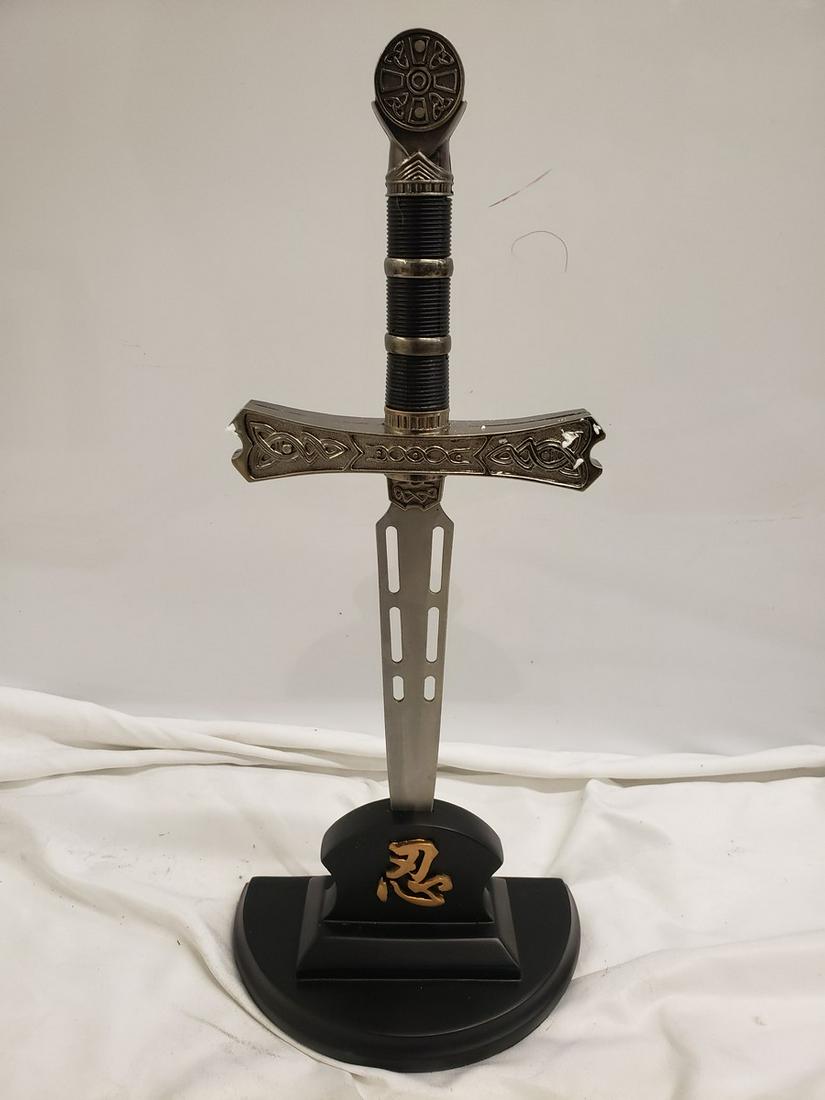 New Dagger with stand (1 of 1)