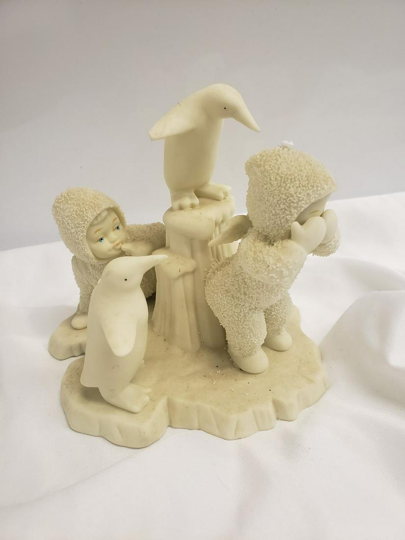Dept 56 snow babies with penguins: Dept 56 snow babies with penguins