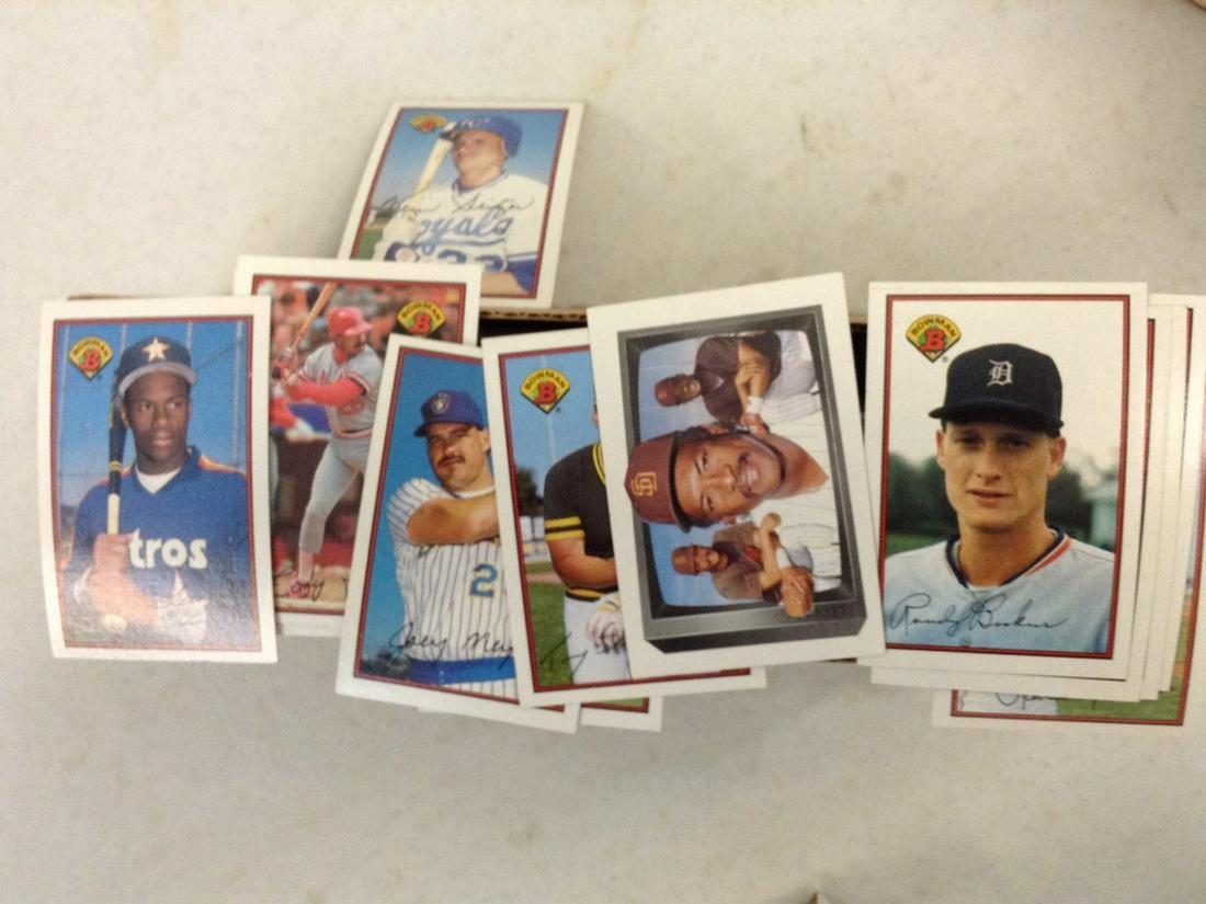 Large Amount of Baseball Cards (1 of 1)