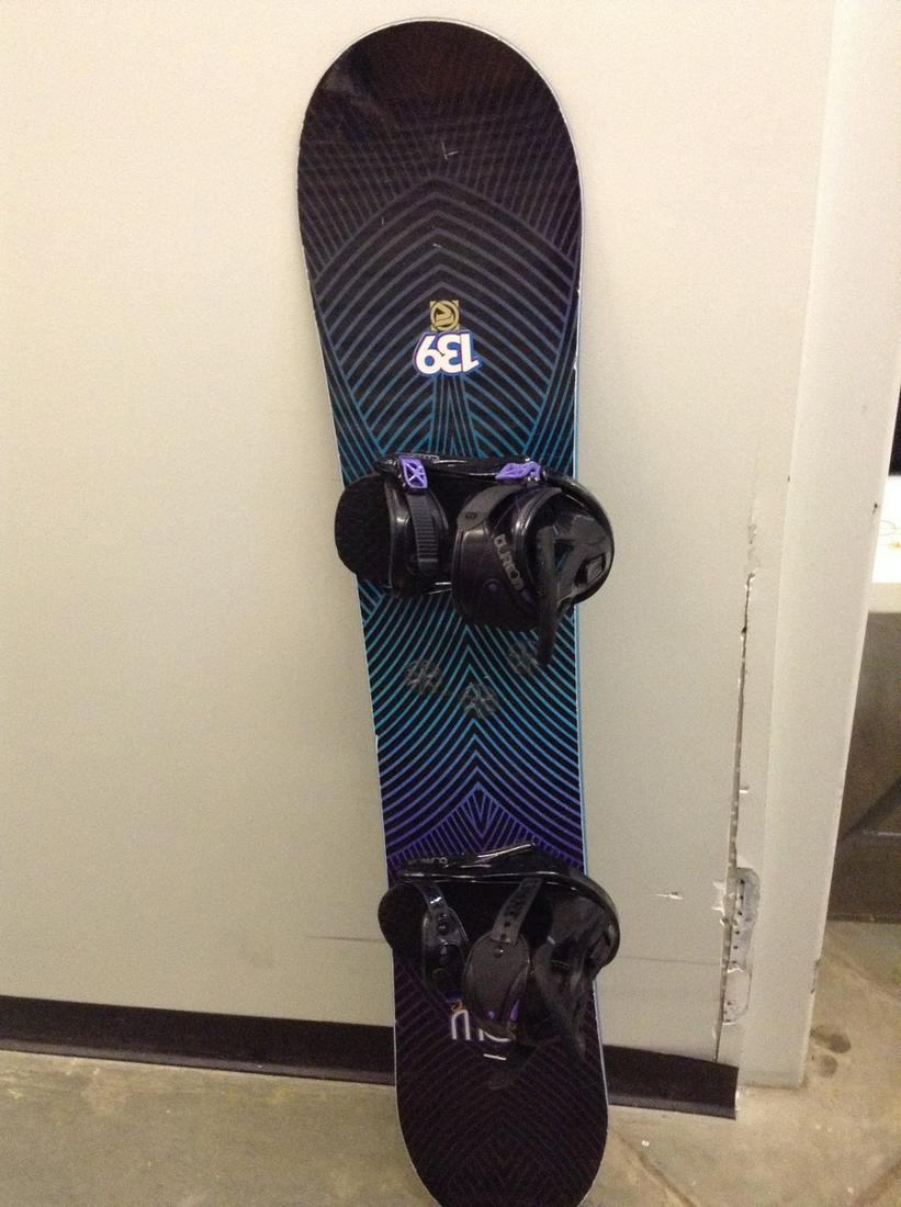 Venus Flow Snowboard (1 of 1)