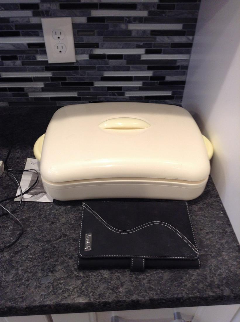 Pyrex dish warmer and more: Pyrex dish warmer and more