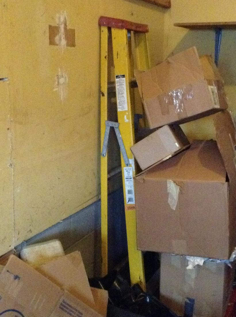 Keller 6 ft aluminum step ladder (1 of 1)