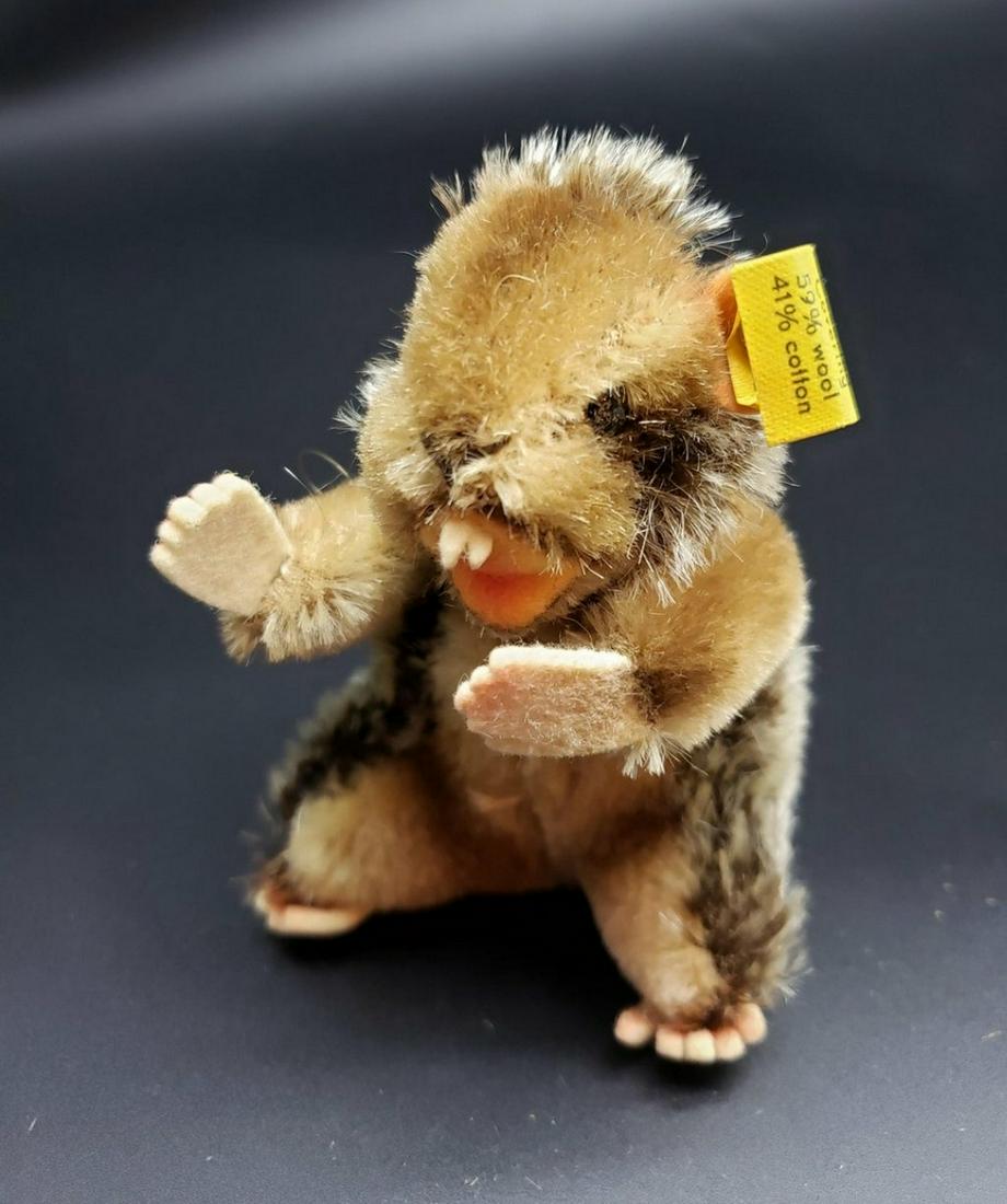 Steiff beaver w/original tag (1 of 1)