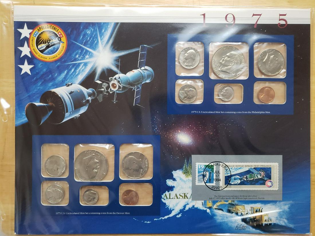 1975 coin proof set with stamp (1 of 1)