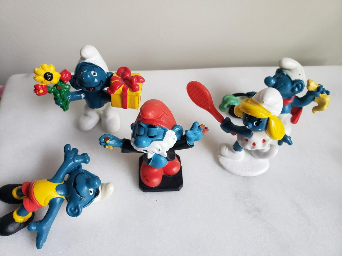 Lot of 1970's smurf figures (1 of 1)